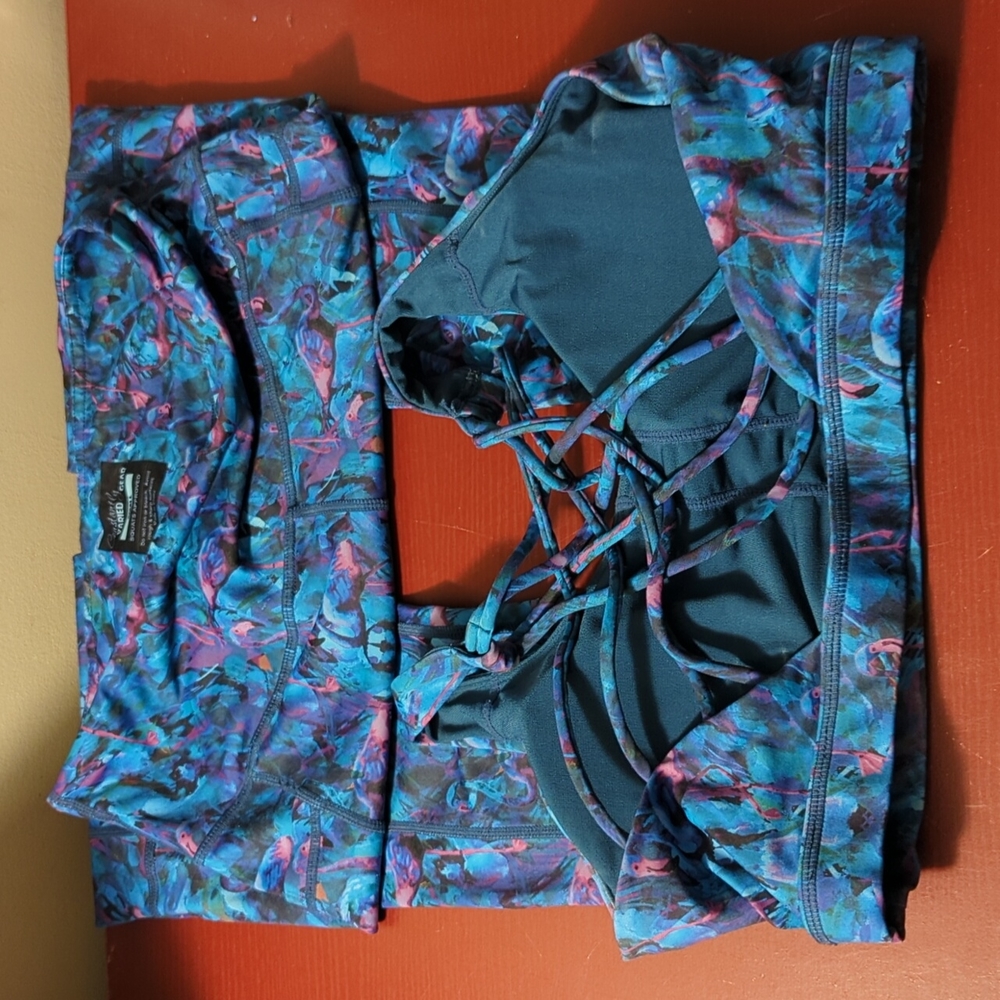 Constantly Varied Gear Flamingo Capri & Bra Set